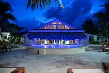 هتل Ceiba Beach Resort