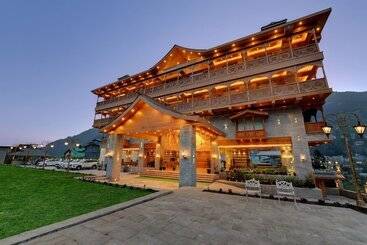 Tiaraa Hotels & Resorts A Luxury Resort Manali