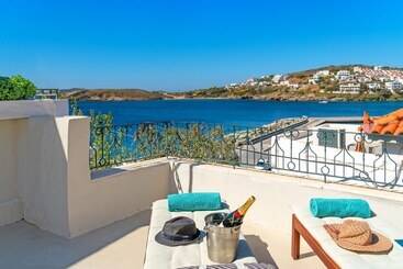 Belvedere Andros