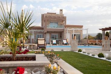 Blue Horizon Villa & Suites - Sitia