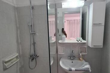 Crown Apartments - Kalives