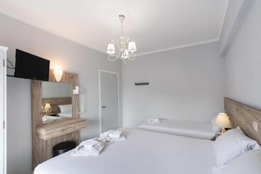 هتل Aggelos Apartments & Deluxe Studios