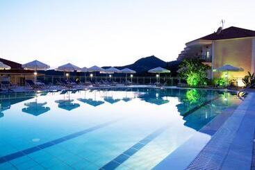 هتل Alea Resort