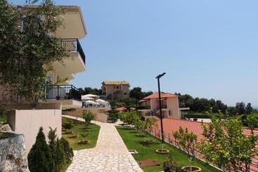 هتل Alea Resort