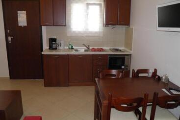 هتل Alea Resort