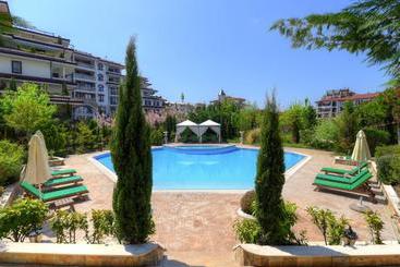 בית מלון כפרי Apartments In Esteban Complex