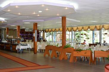 هتل Balaton