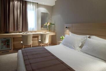 Отель Filoxenia Studios