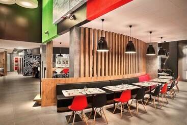 هتل Ibis Moscow Kievskaya