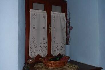 هتل Mansion Terpou
