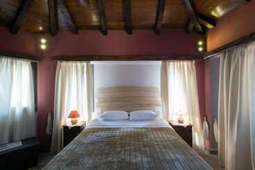 هتل Mansion Terpou