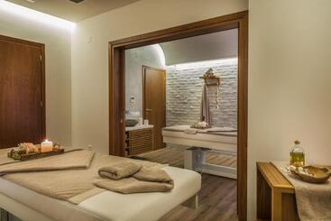 هتل Ostria Resort & Spa