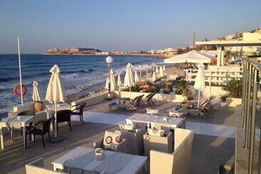 هتل Filoxenia Beach