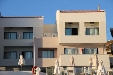 هتل Filoxenia Beach