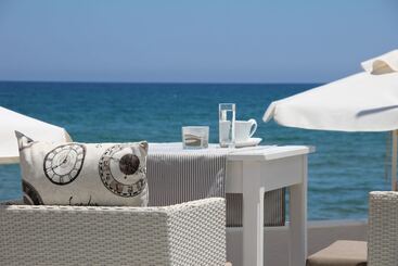 هتل Filoxenia Beach