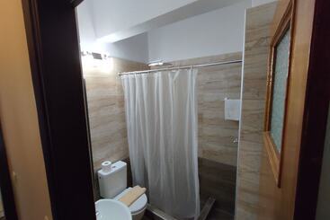 هتل Spartacus House
