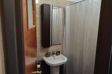 هتل Spartacus House
