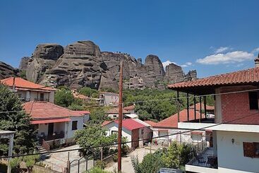 هتل Spartacus House