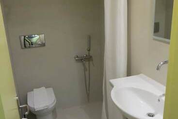 Leonidaion Guesthouse