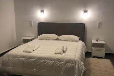 Leonidaion Guesthouse