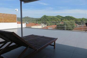 Leonidaion Guesthouse