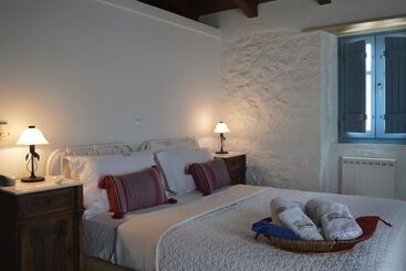 Lithos Stone Suites