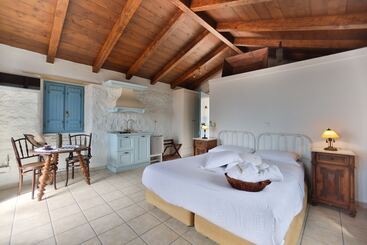 Lithos Stone Suites