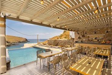 Sea Rock & Sky Private Mykonos Residence