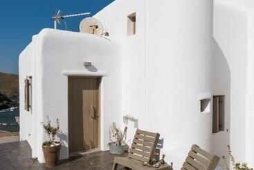 Sea Rock & Sky Private Mykonos Residence