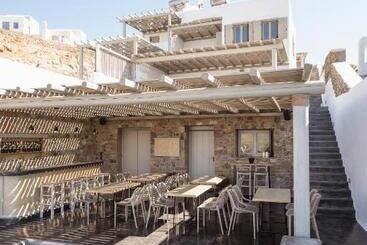Sea Rock & Sky Private Mykonos Residence