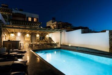 Sea Rock & Sky Private Mykonos Residence