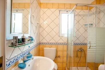 Stamatakis Boutique Studios