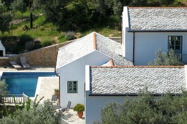 Villa Aquilo