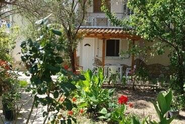 آپارتمانهای توریستها Villa Galini