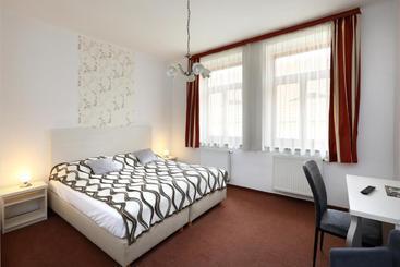 هتل Pension U Tří Sedláků