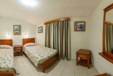 هتل Villa Diamond