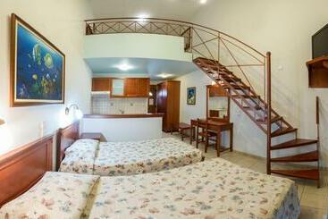 هتل Villa Diamond