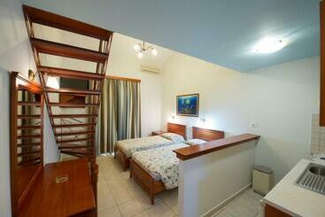 هتل Villa Diamond