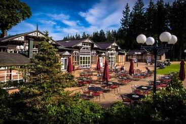 Rubezahl Marienbad Luxury Historical Castle Hotel & Golf Castle Hotel Collection