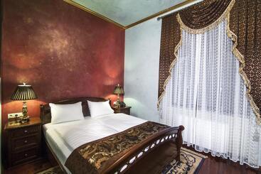 Rubezahl Marienbad Luxury Historical Castle Hotel & Golf Castle Hotel Collection