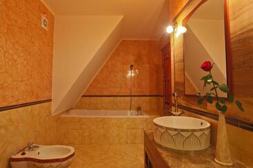 Rubezahl Marienbad Luxury Historical Castle Hotel & Golf Castle Hotel Collection