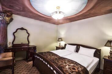 Rubezahl Marienbad Luxury Historical Castle Hotel & Golf Castle Hotel Collection