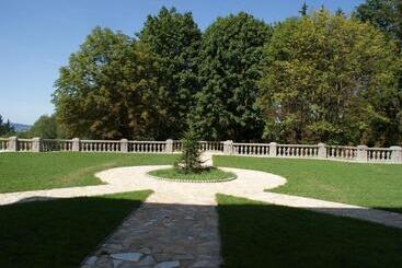 Rubezahl Marienbad Luxury Historical Castle Hotel & Golf Castle Hotel Collection