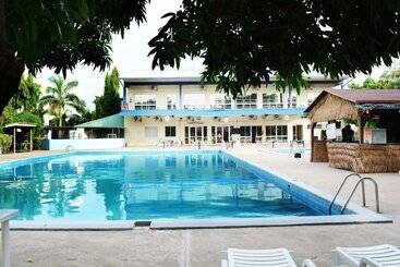 Aun Hotel Conference Centre And Spa
