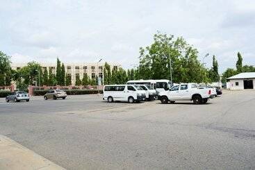 Aun Hotel Conference Centre And Spa