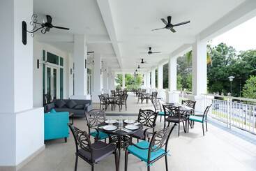 هتل Casuarina Kuala Kangsar