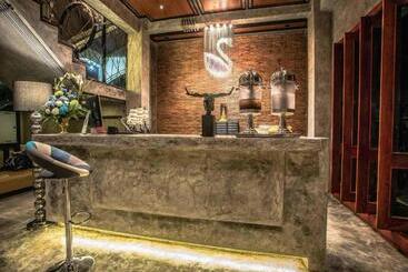 هتل Theloft Boutique Nakhonpanom
