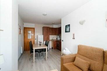 Apartamentos Araco 3000