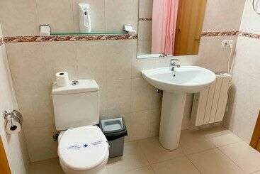 Apartamentos Pantebre 3000