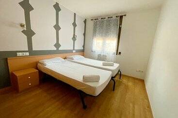 Apartamentos Pantebre 3000